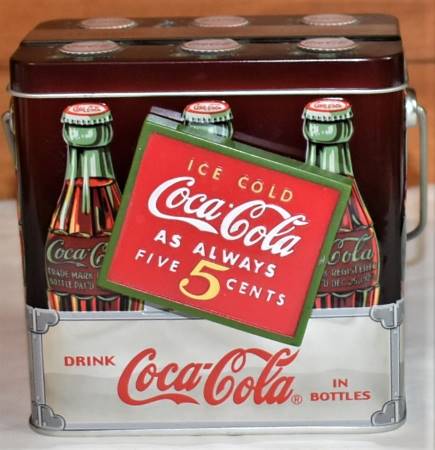 COCA-COLA 6 Pack Tin Plus Collectible Coca-Cola Magnet